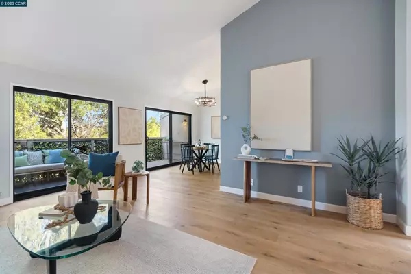 Moraga, CA 94556,1541 Moraga way