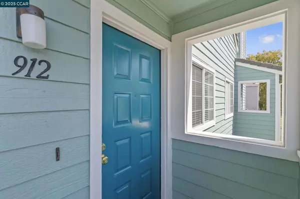 Pinole, CA 94564,912 Waterford Pl