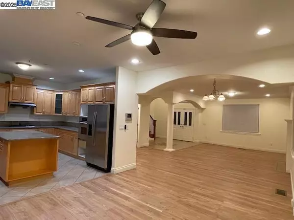 Hayward, CA 94544,108 Lund Ave