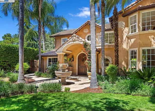 Danville, CA 94526,107 Verde Mesa Dr
