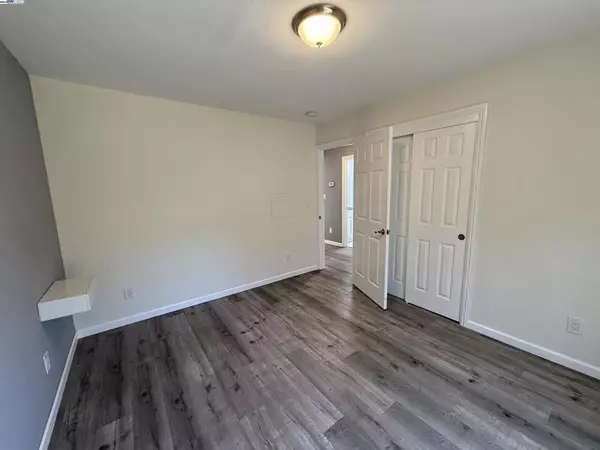 San Francisco, CA 94112,55 Stoneybrook Ave