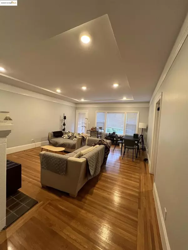 1534 MILVIA ST, Berkeley, CA 94709