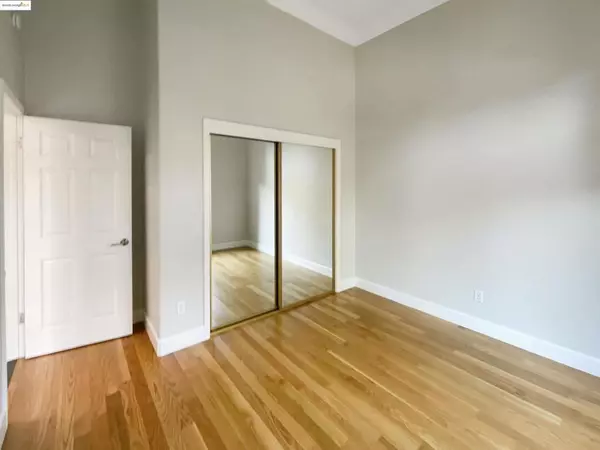 Sunnyvale, CA 94086,991 Asilomar Ter #1