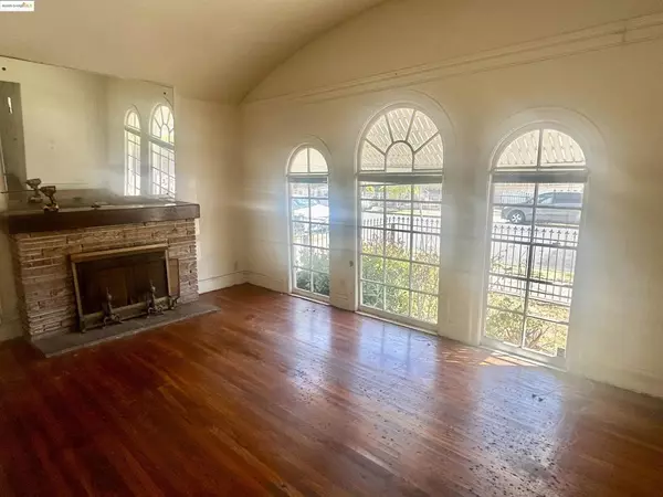 Richmond, CA 94805,3809 Solano Ave