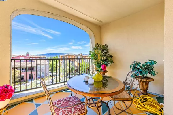 Dublin, CA 94568,3493 Capoterra Way