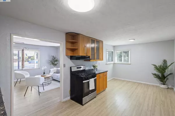 Atwater, CA 95301,1747 Winton Way
