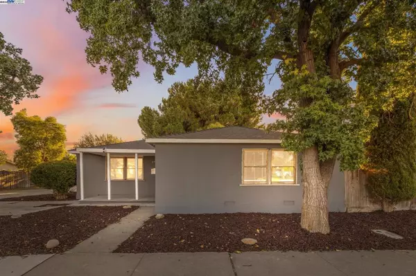 1747 Winton Way, Atwater, CA 95301