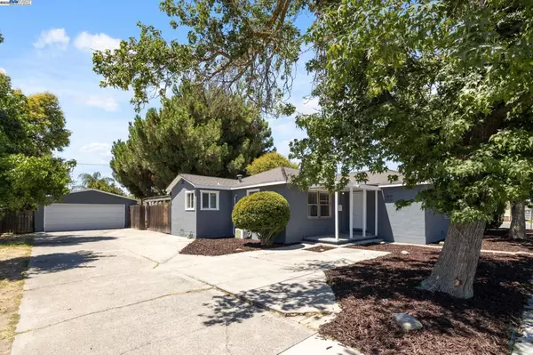 1747 Winton Way, Atwater, CA 95301