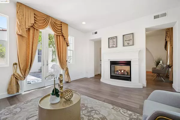 Danville, CA 94506,2111 Creekview Dr