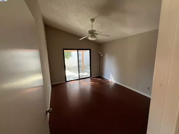 Fremont, CA 94536,38806 Stillwater Cmn