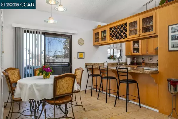 Martinez, CA 94553,1086 Maywood Ln