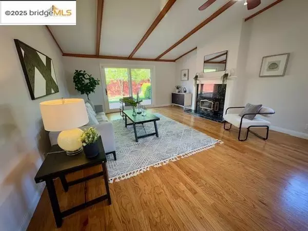 Concord, CA 94518,901 Helix Dr