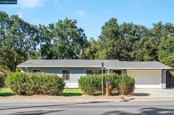 Concord, CA 94518,3225 Cowell Rd