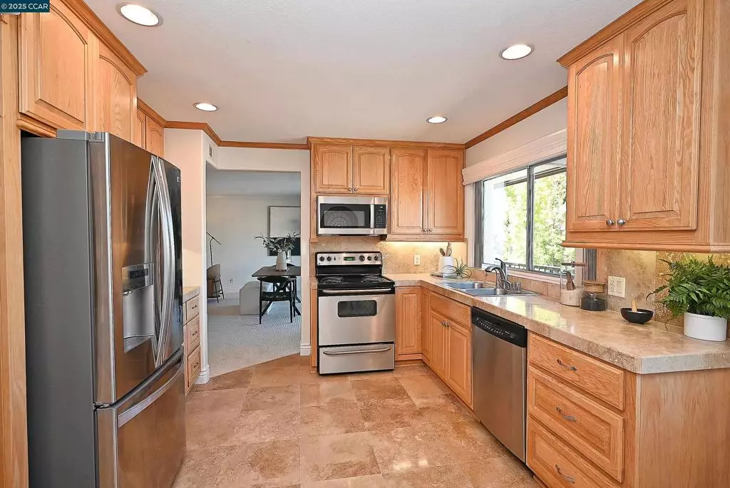 Walnut Creek, CA 94595,1805 Ptarmigan Dr #1A