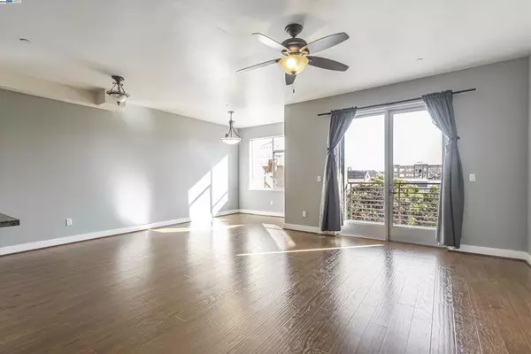 1020 Jackson St #302, Oakland, CA 94607