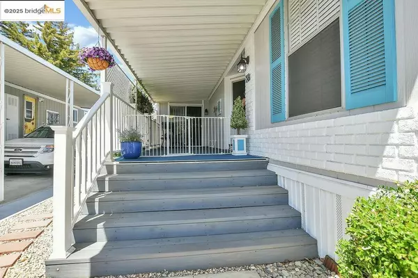 Pittsburg, CA 94565-9999,237 Aloha Way