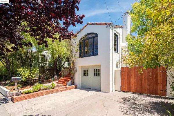 Albany, CA 94706,1067 Neilson St