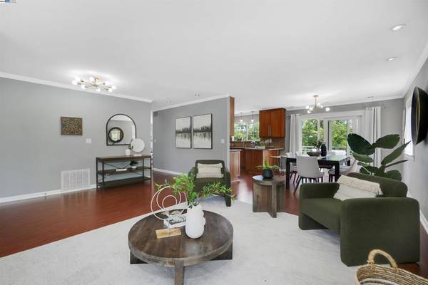 Hayward, CA 94542,24948 Campus Dr