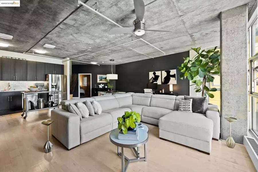 311 Oak St #720, Oakland, CA 94607