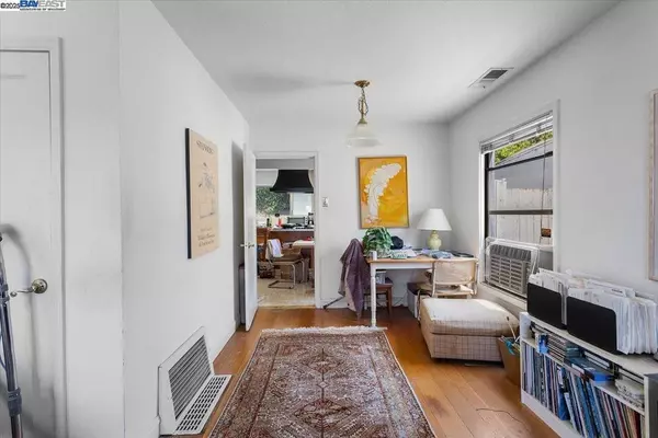 Berkeley, CA 94708,543 Grizzly Peak Blvd