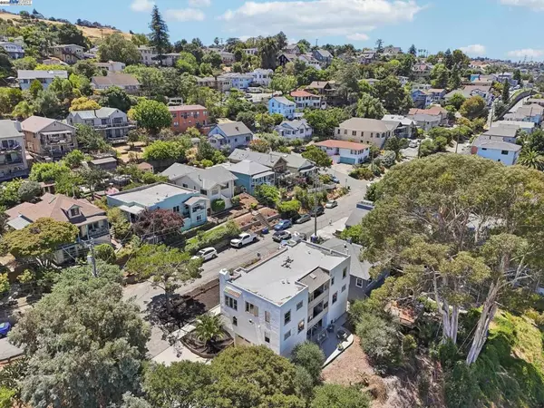 Crockett, CA 94525,352 Winslow St