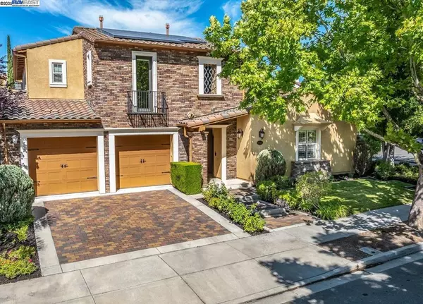 San Ramon, CA 94582,7563 Balmoral Way