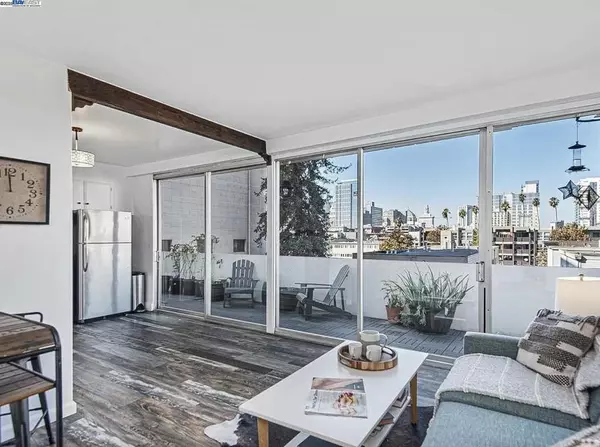 1555 Lakeside #62, Oakland, CA 94612