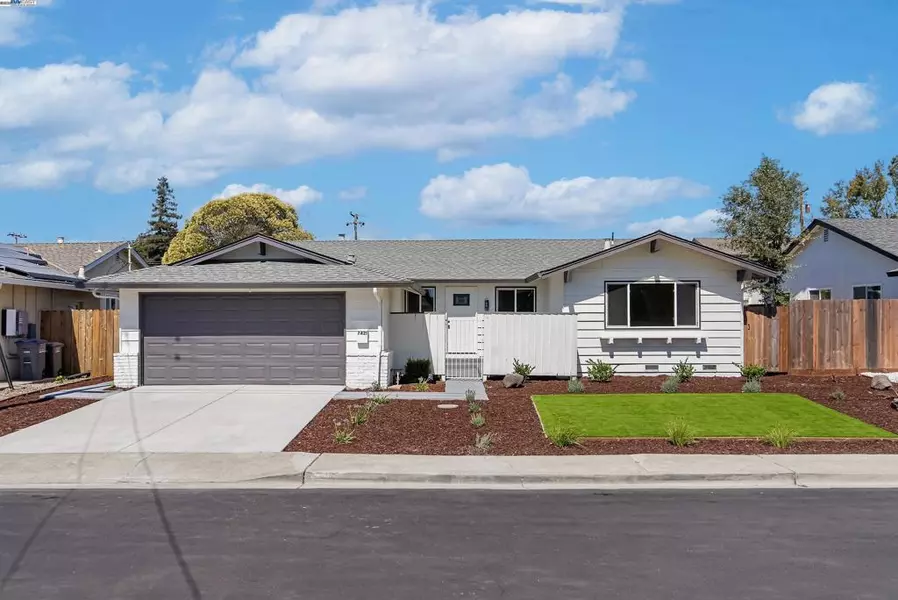 7421 Brookdale Ct, Dublin, CA 94568