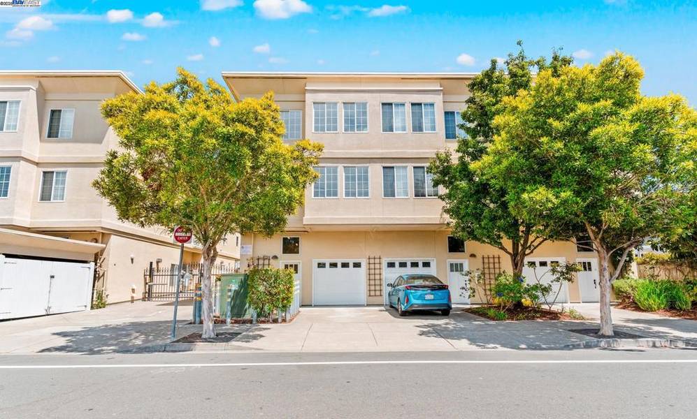 913 Adams #A, Albany, CA 94706