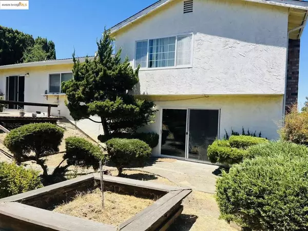 Vallejo, CA 94591-6805,27 Barkley Court