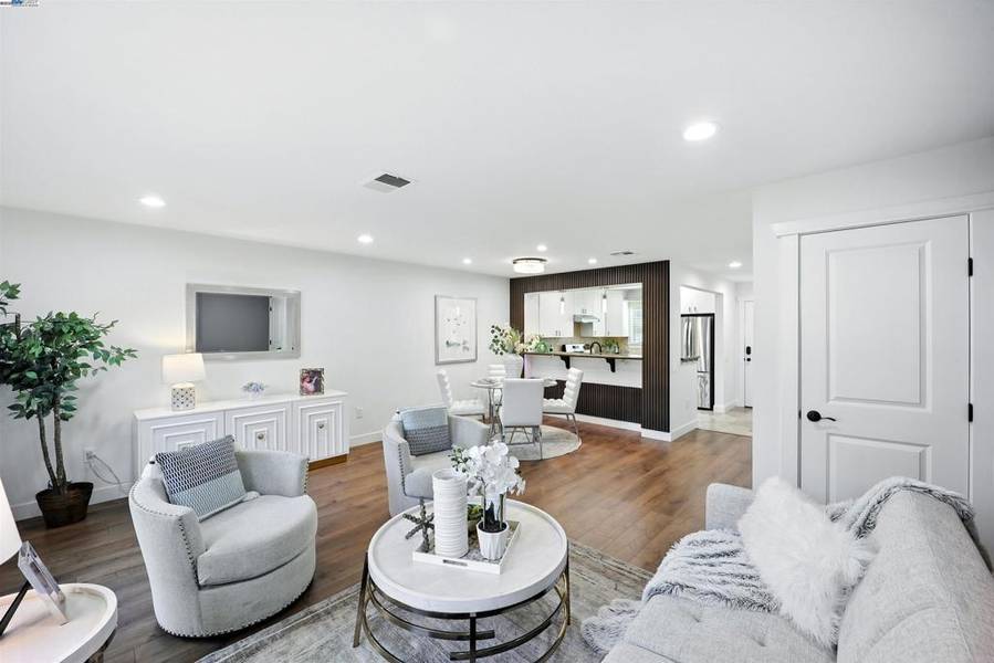 865 Carlisle Way #128, Sunnyvale, CA 94087