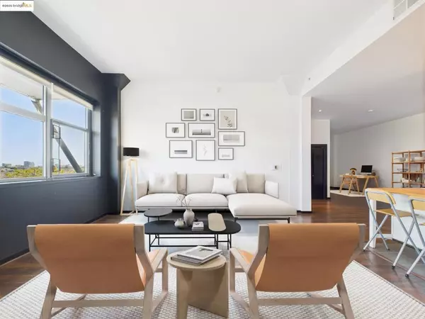 Oakland, CA 94608,1001 46th St #503