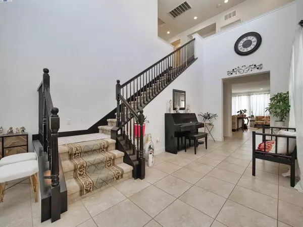 Tracy, CA 95377,2430 Rio Grande Dr