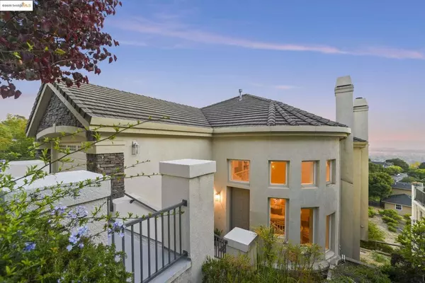 661 Via Rialto, Oakland, CA 94619