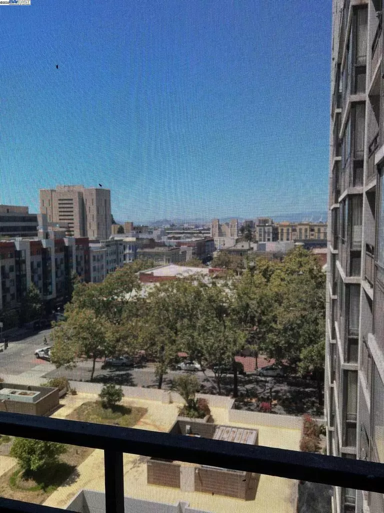 Oakland, CA 94607,801 Franklin St #808