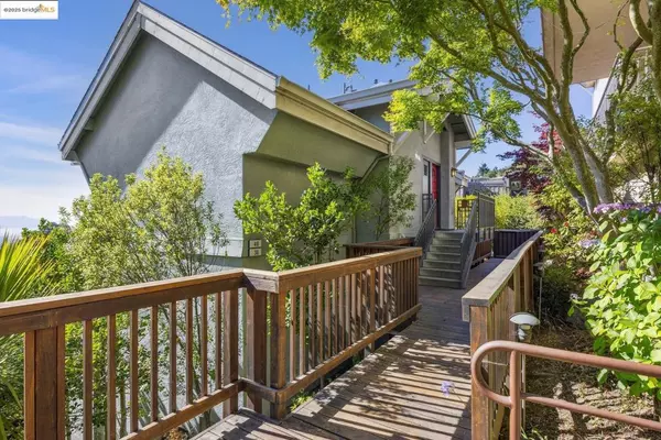 Oakland, CA 94618,40 Spy Glass Hill