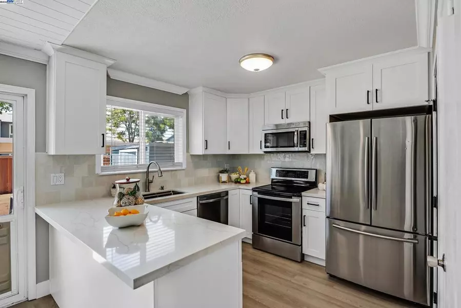 1323 Spring Valley Common, Livermore, CA 94551-6764