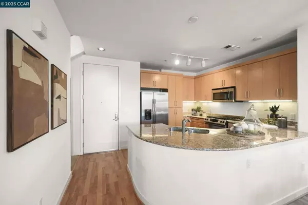 Dublin, CA 94568,5501 De Marcus Blvd #401