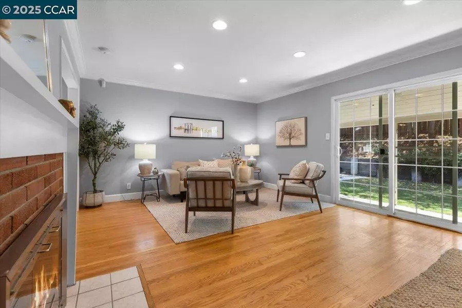 5555 Alabama Dr, Concord, CA 94521