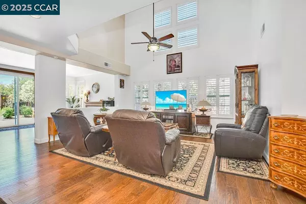 Martinez, CA 94553,415 Orchard View Ave