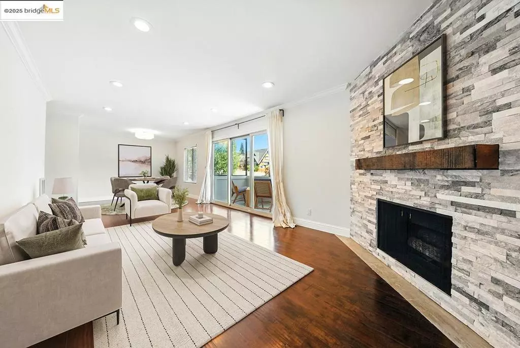 Oakland, CA 94611,567 Oakland Ave. #101