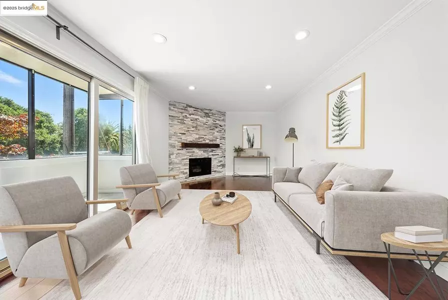567 Oakland Ave. #101, Oakland, CA 94611