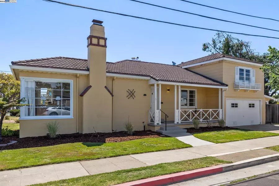 200 Santa Clara Ave, Alameda, CA 94501