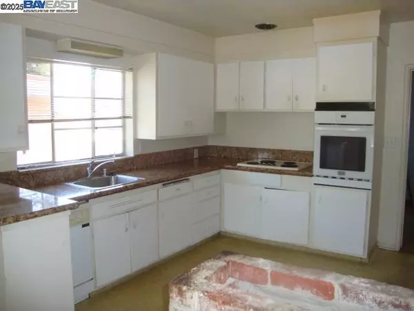 San Leandro, CA 94577,235 Bancroft Ave