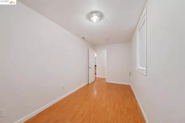 Alameda, CA 94501,1406 9Th St