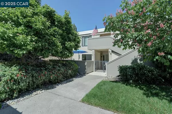 2017 Oakmont Way #2, Walnut Creek, CA 94595