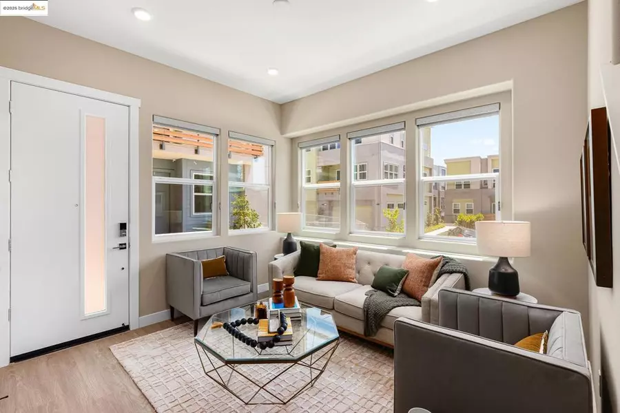 28946 Parkridge Lp #110, Hayward, CA 94544
