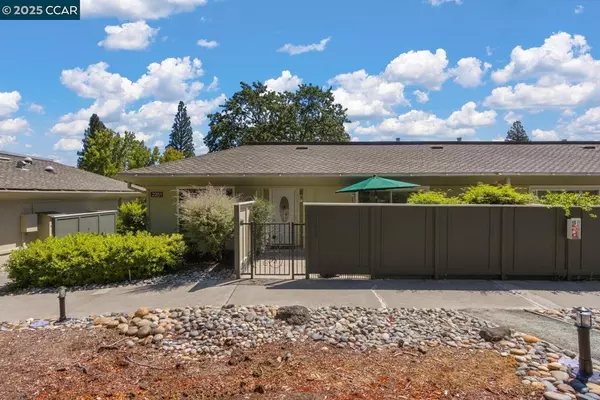 Walnut Creek, CA 94595,2251 Tice Creek Dr #3