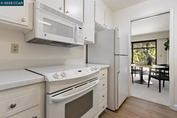 Walnut Creek, CA 94597,1741 Holland Cir