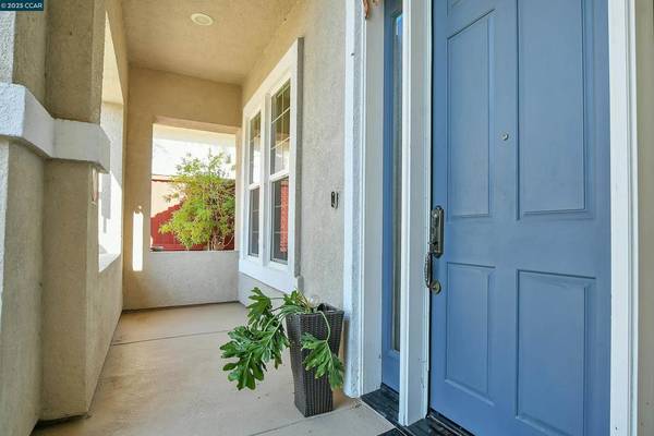 Brentwood, CA 94513,2593 Camel Back Rd